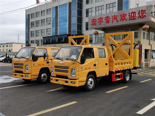 江铃高速防撞缓冲车 功能、价格与配置详解及与救护车的协同应用